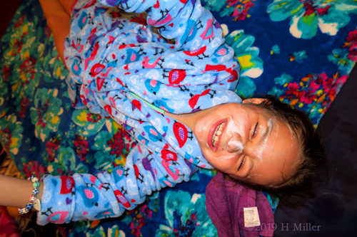 What A Great Moment At The Kids Home Facial What A Great Moment At The Kids Home Facial